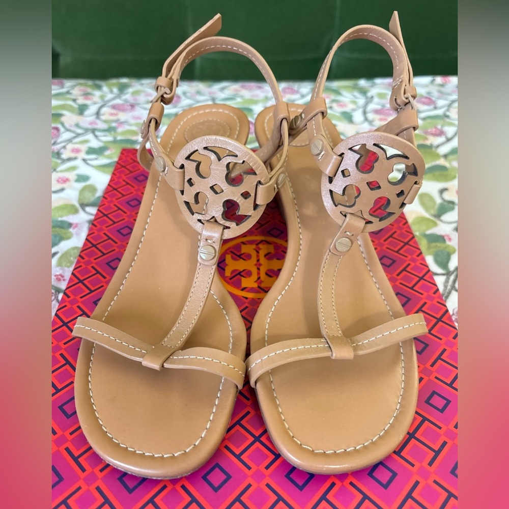 Tory Burch Miller T-Strap Wedge Sandals Size 7 Tan/Sand Leather Retail $228